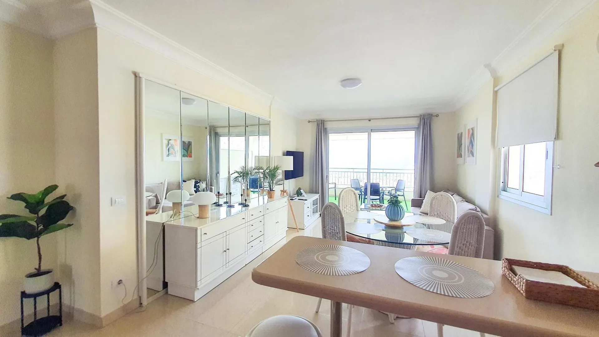 Apartamento Ocean View & Sunset Palm-Mar, Pool, Parking Palm-mar